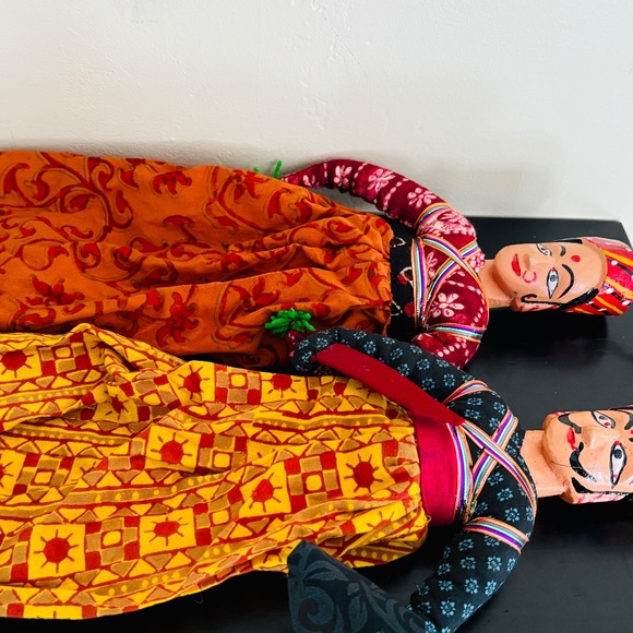 SOLD Bombay Store puppet couple, unique, vintage; FB$25 - Picture 6 of 8